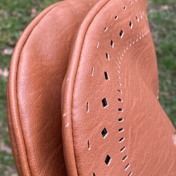 Leather brown  bag with perforation - Picture 4 of 14